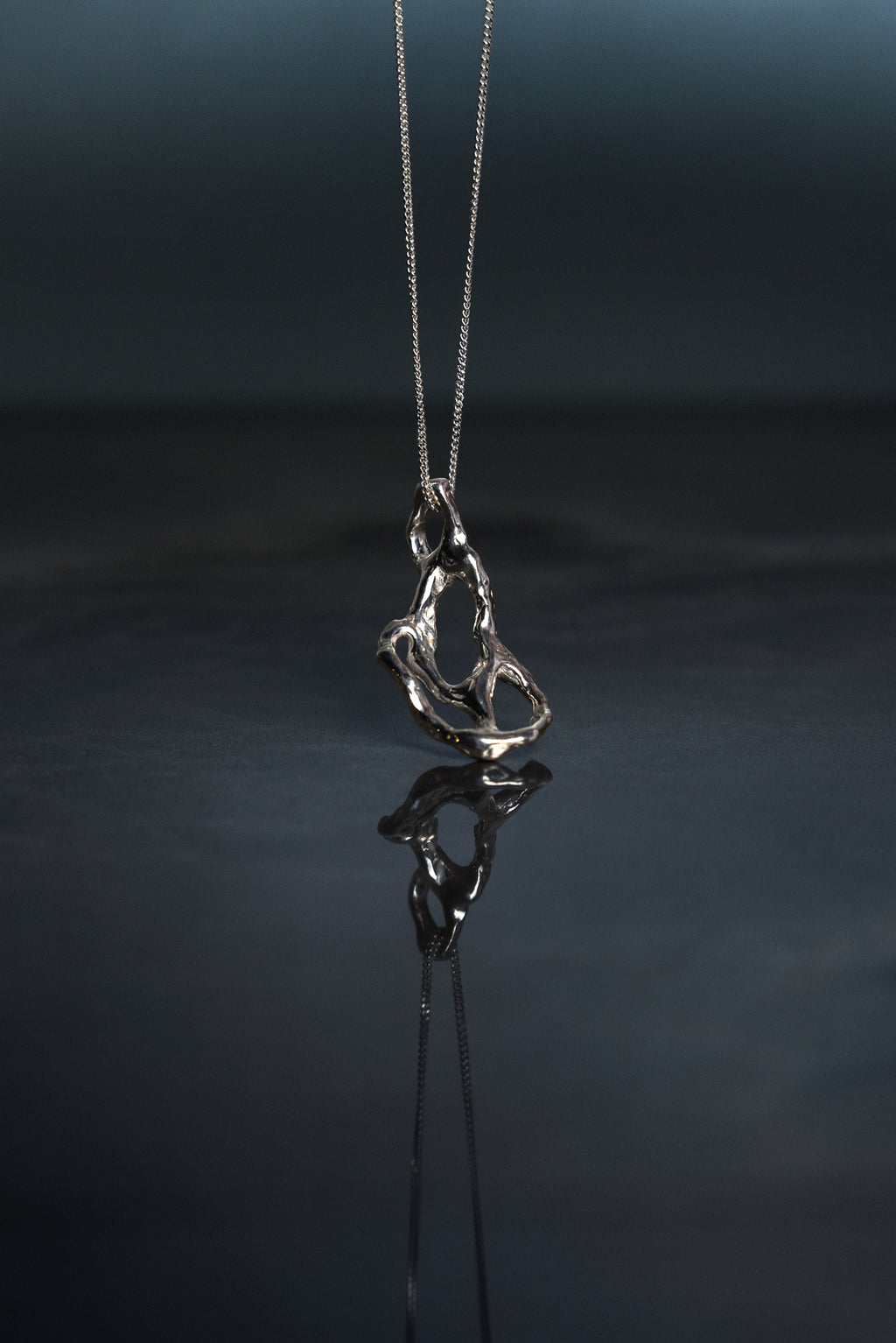 16 Colgante | Pendant  T