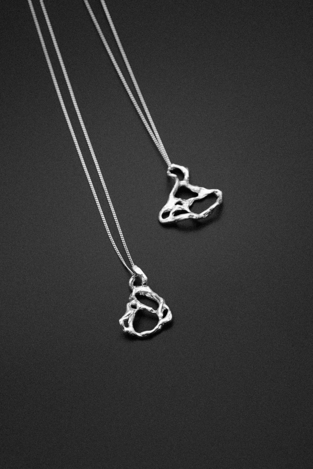 16 Colgante | Pendant  T