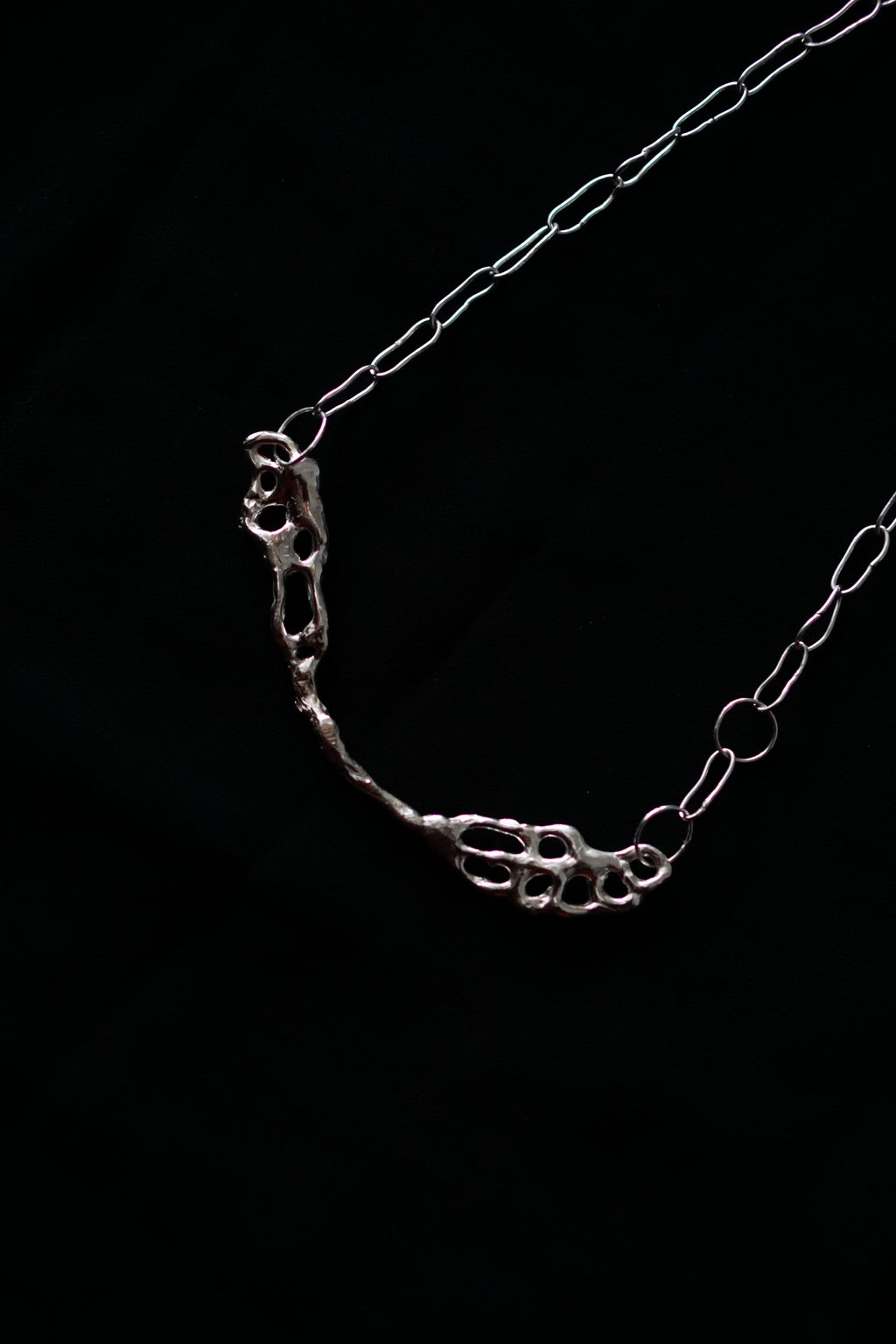 20 Collar |  Necklace Nodo